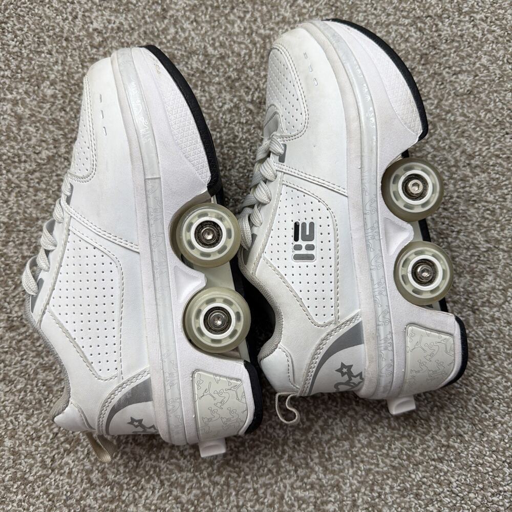 Kick Speed Roller Skates Kid’s Shoes Sneakers 2 In 1 Retractable Wheels Size 1.5